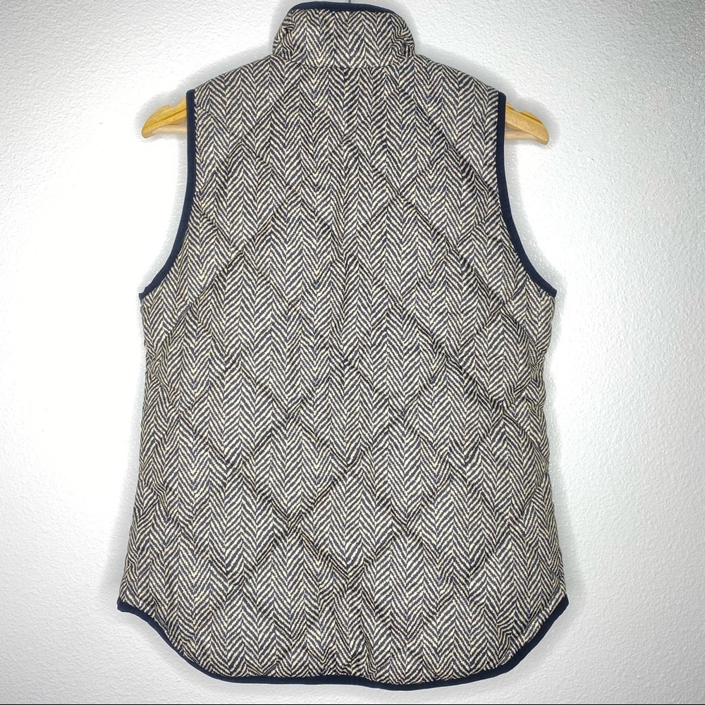 J. Crew Herringbone Excursion Quilted Puffer Vest Jacket Women's XS - Picture 4 of 4